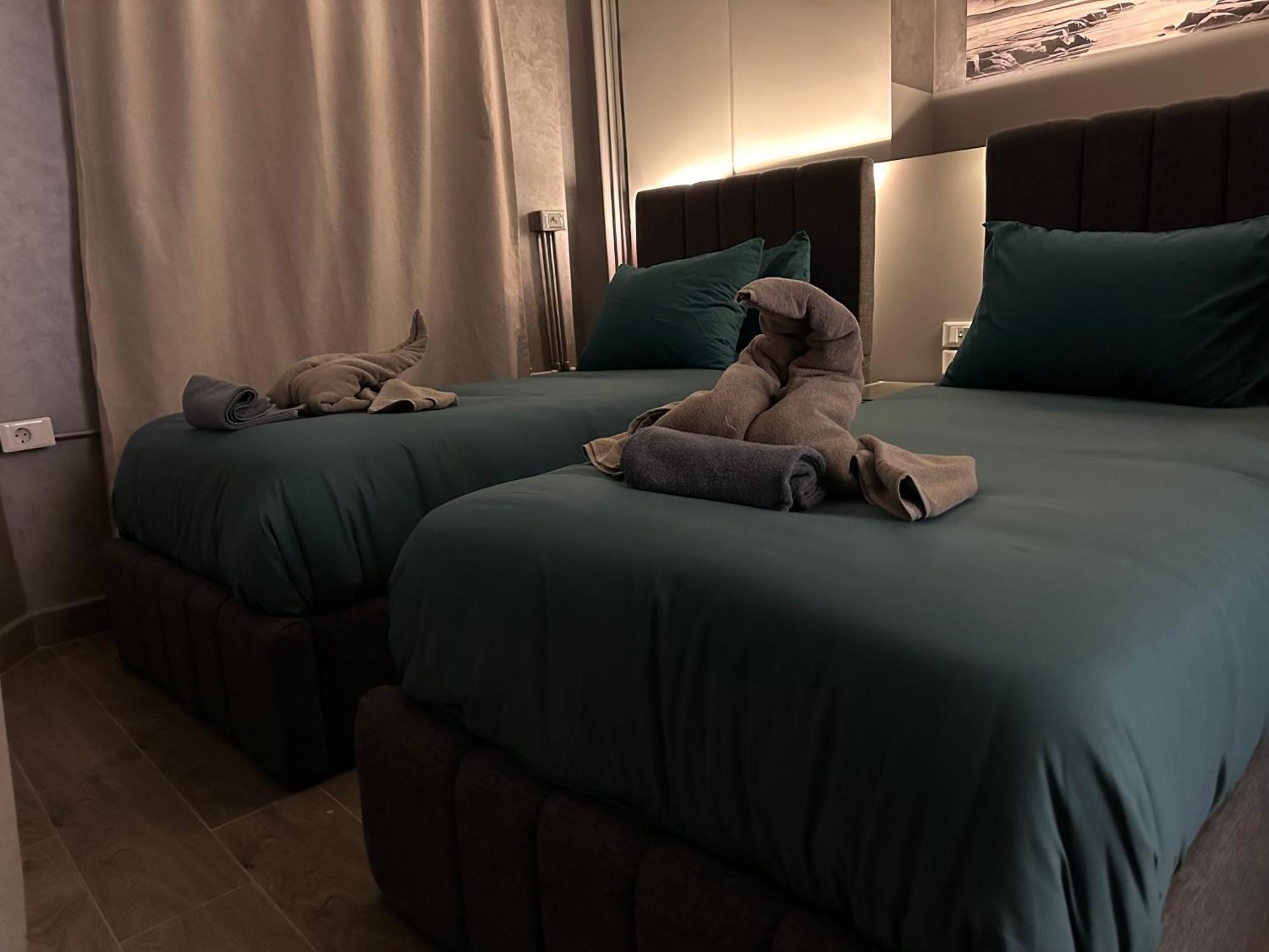 Heritage Hostal *